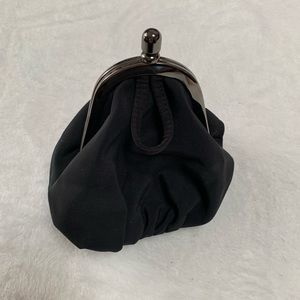 Nine West black wristlet